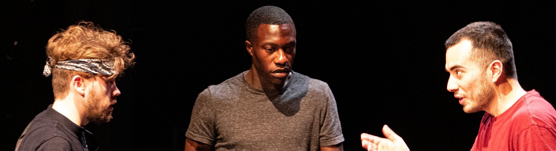 Cours theatre et cinema à Paris Syndrome de Stockholm cours Acteur Cinema - Syndrome de Stockholm Ecole d'Acteurs paris -Devenir acteur - ÉCOLE DE THÉÂTRE ABERRATIO